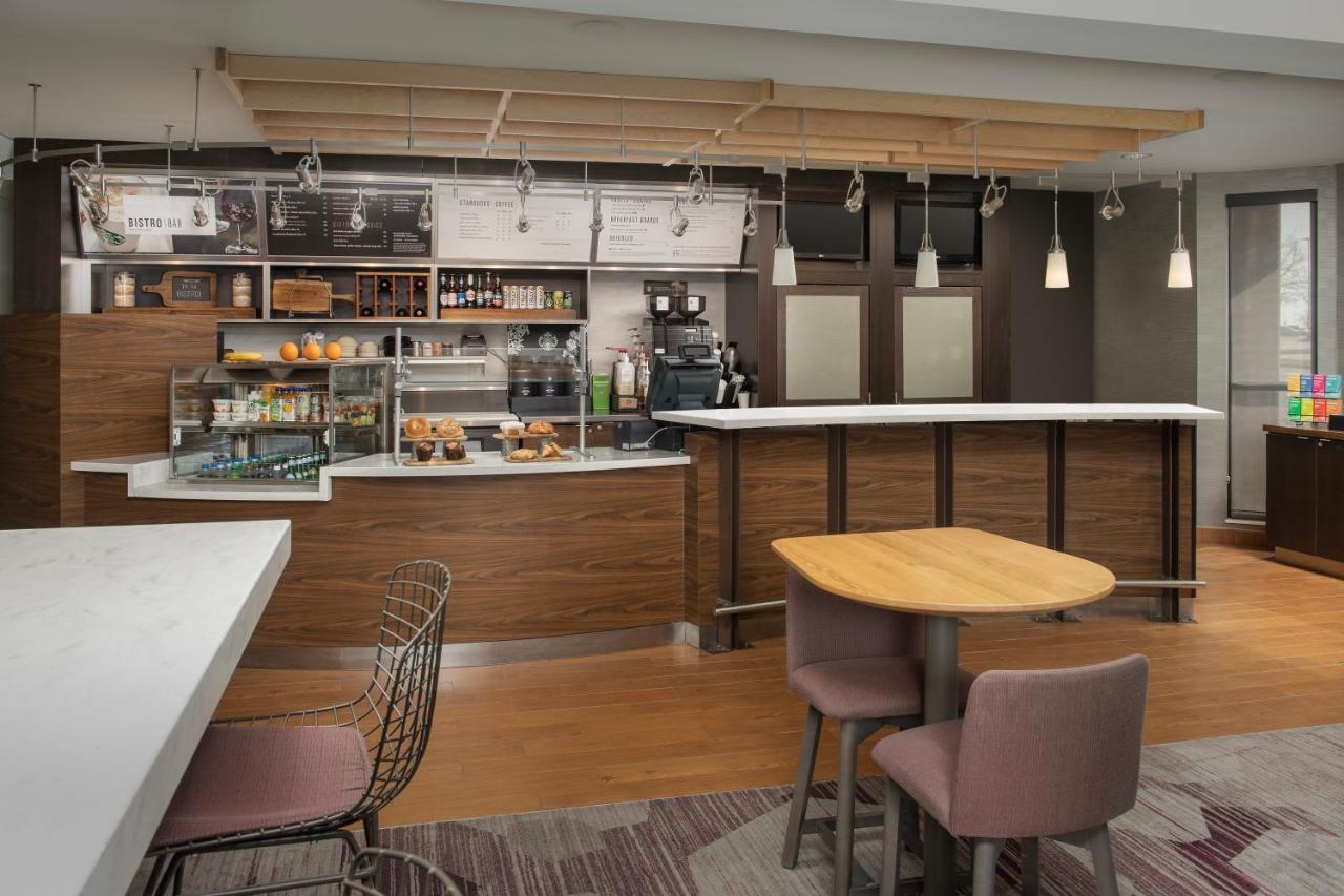 Courtyard By Marriott Dayton Beavercreek Exterior photo