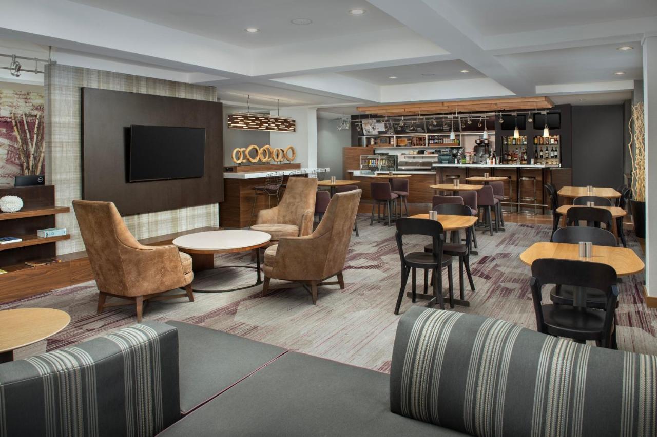 Courtyard By Marriott Dayton Beavercreek Exterior photo